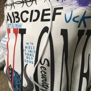 VLONE HOODIE (small)